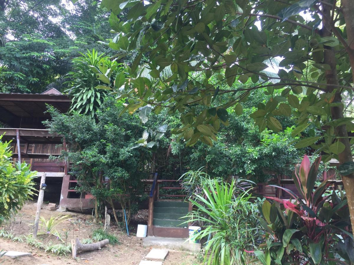 Phayam Garden View Hotel Koh Phayam Exterior foto